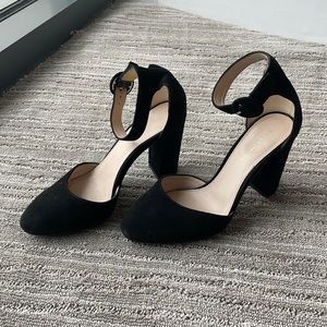 Pelle Moda Suede Heels